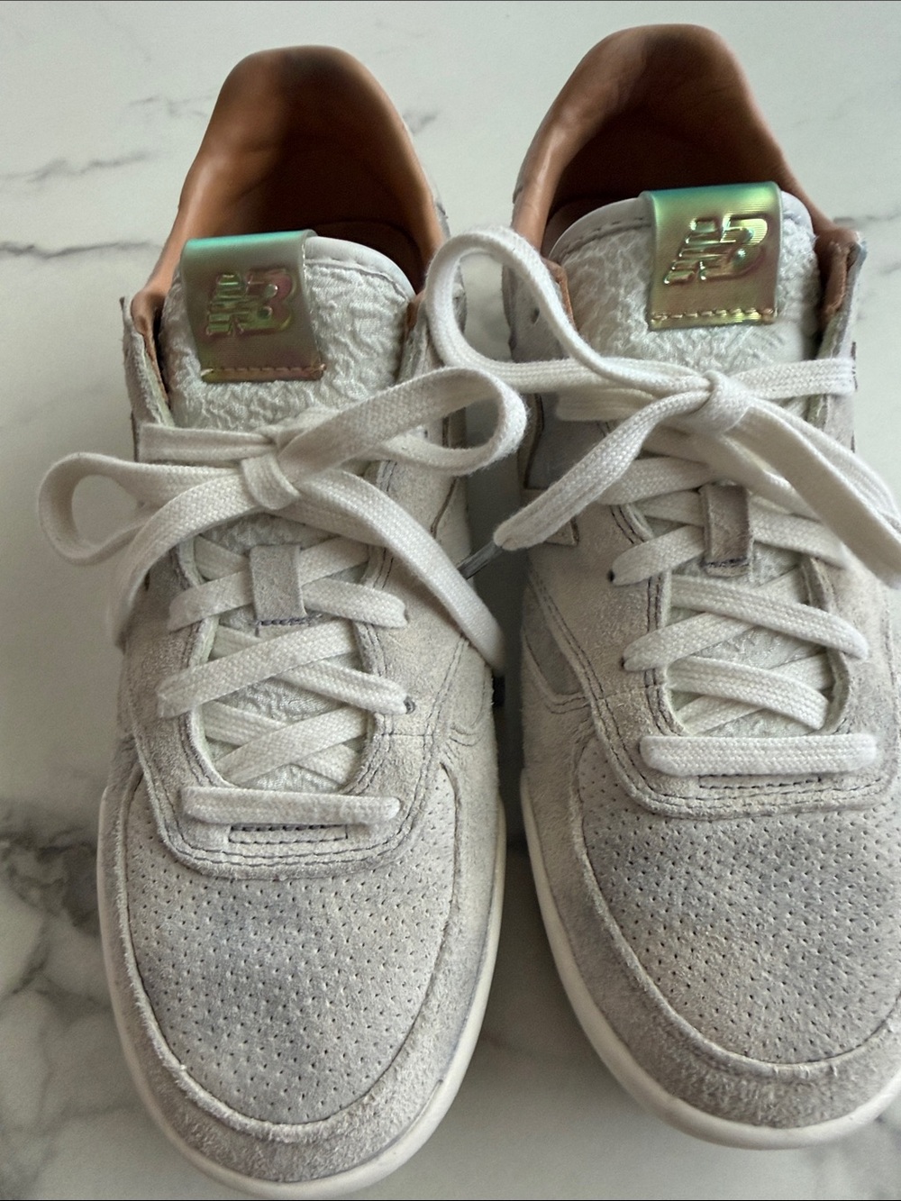 New Balance 300 Court